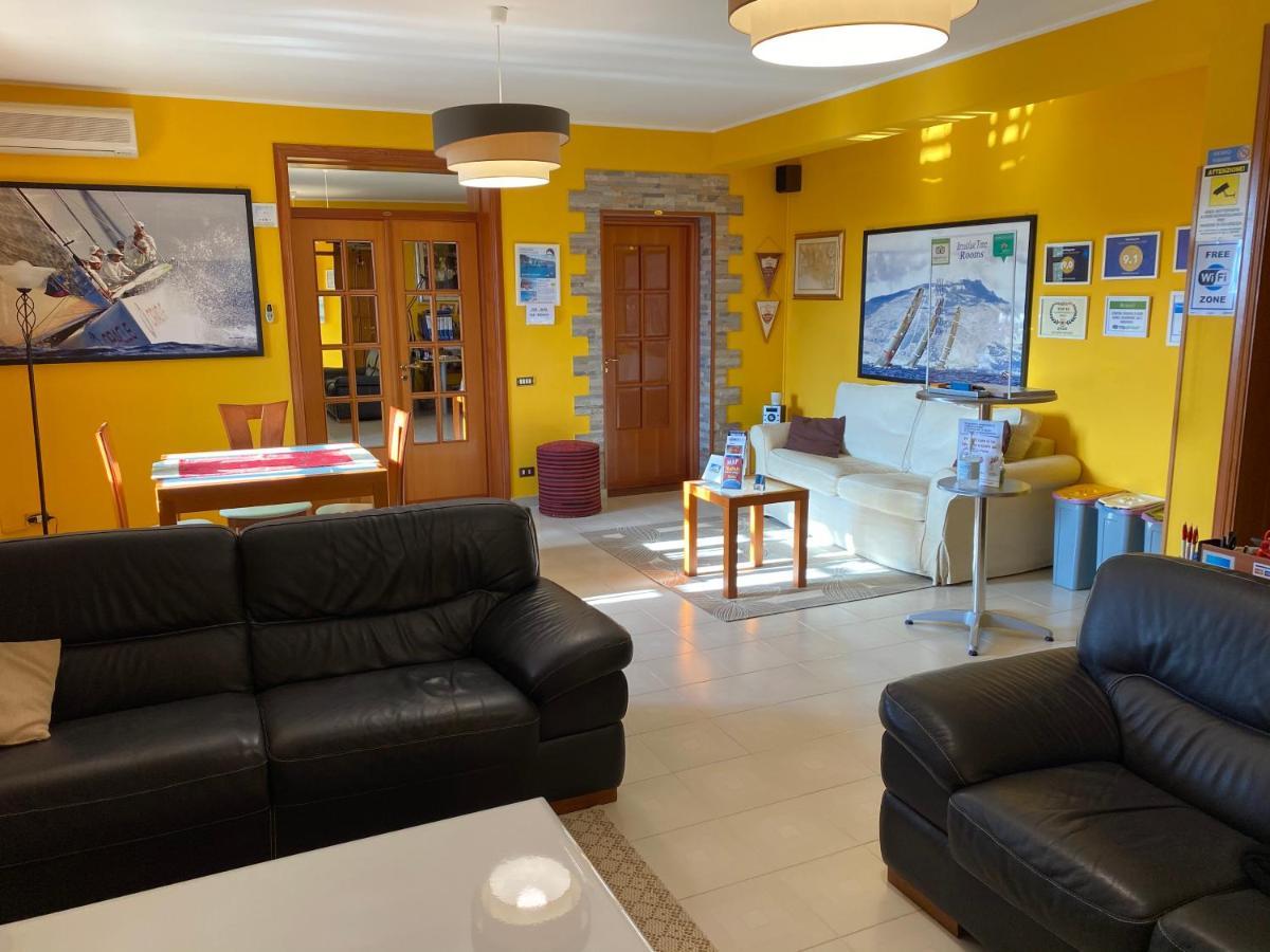Orlando Vacanze Camere Erice Exterior photo