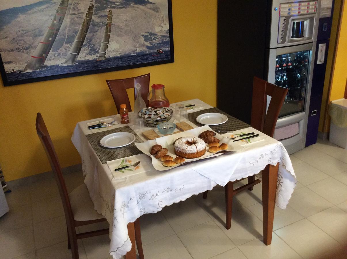 Orlando Vacanze Camere Erice Exterior photo